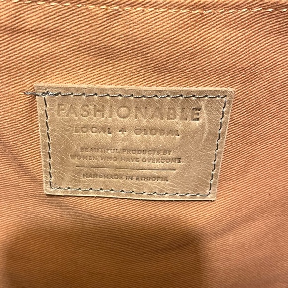 Able Leather Tote - Picture 2 of 4